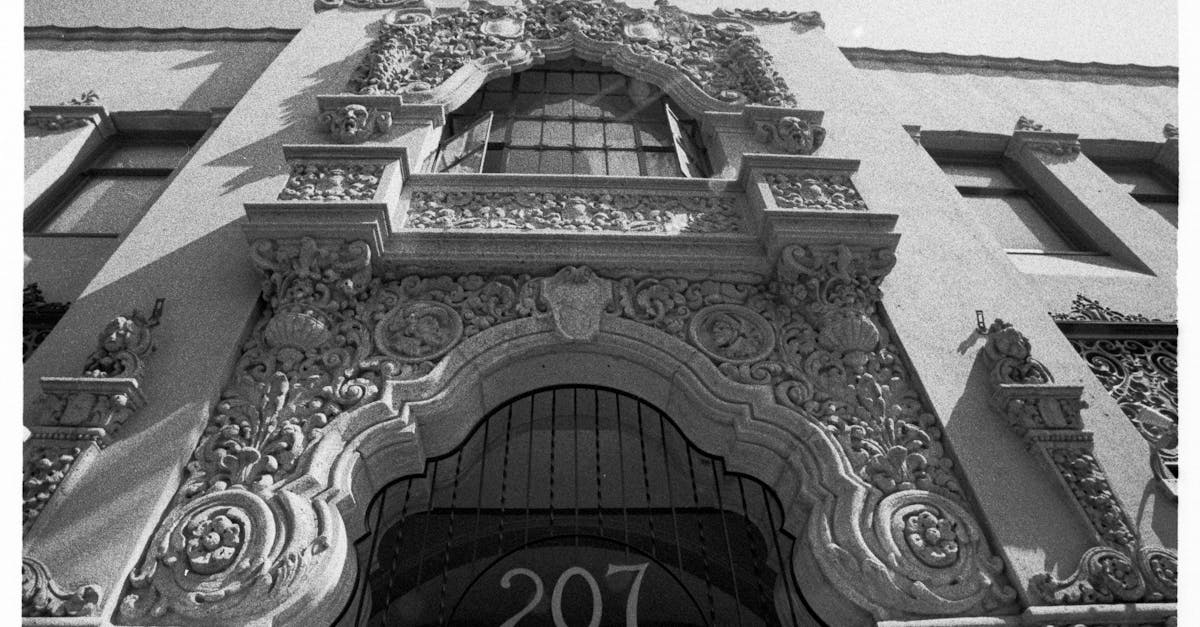 Black and white image of a detailed ornate facade in Santa Ana showcasing Moorish architecture.